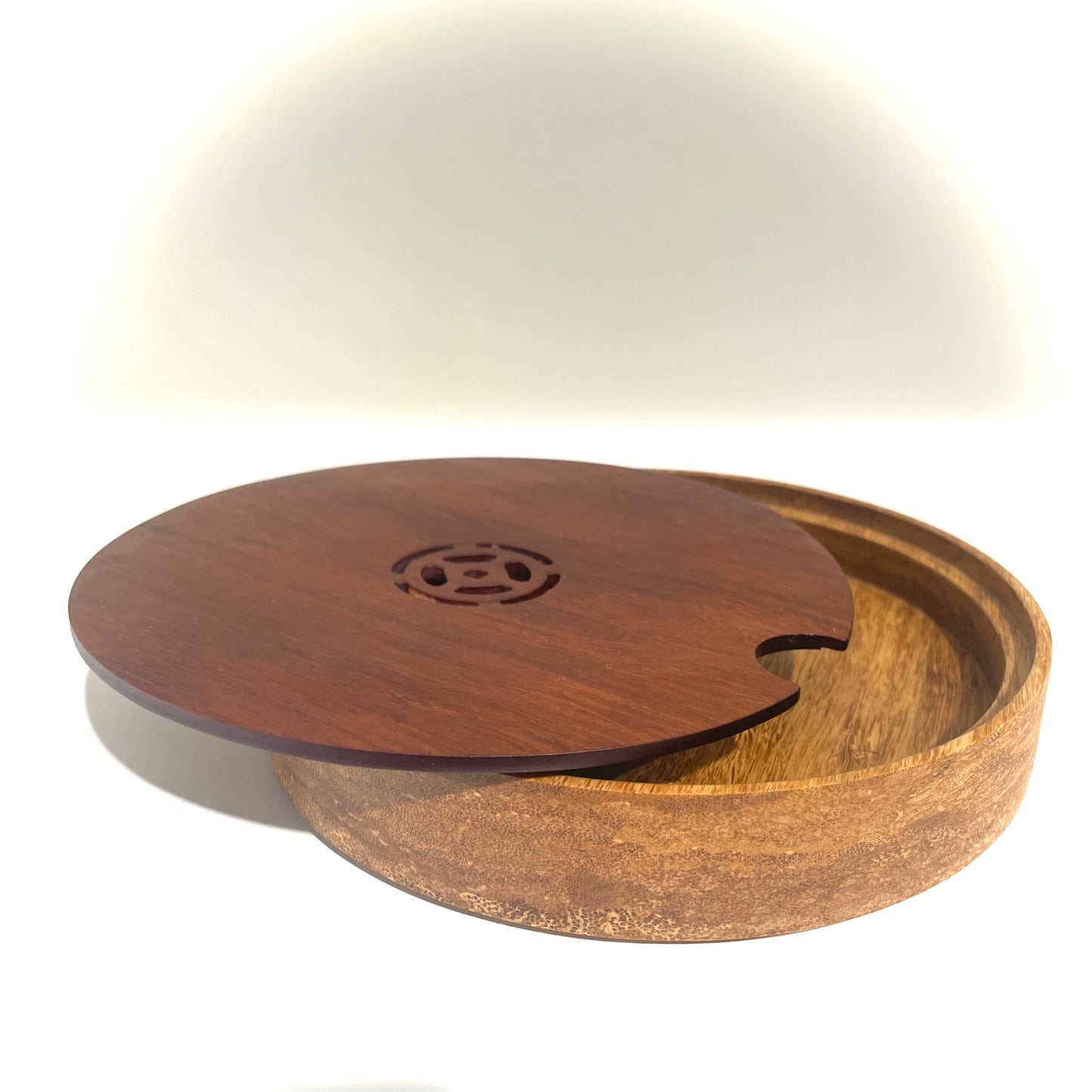Tea table round