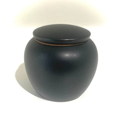 Teedose Lin’s Ceramic Studio Steingut schwarz